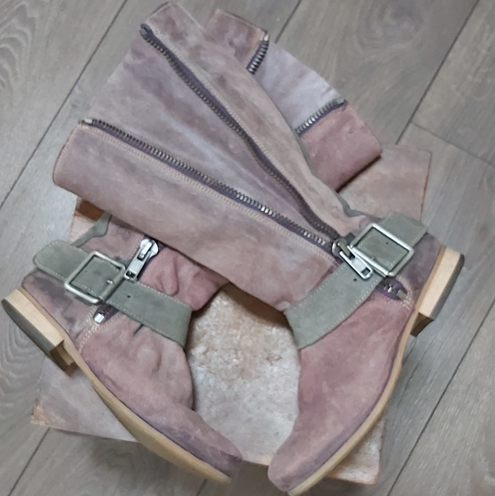 Fluevog Radio RTP boots - Picture 4 of 8